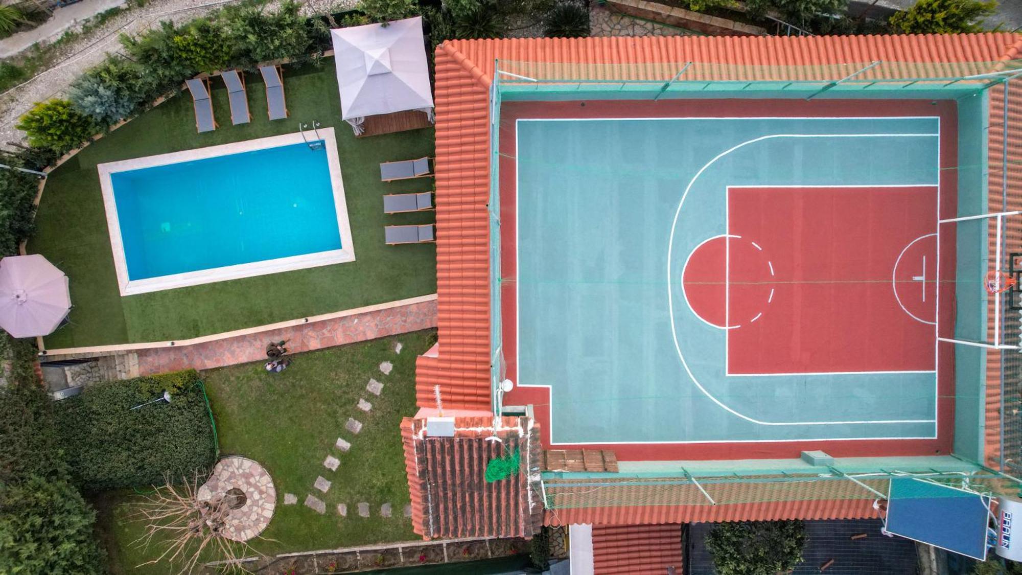 Villa Vrion Sarandë エクステリア 写真