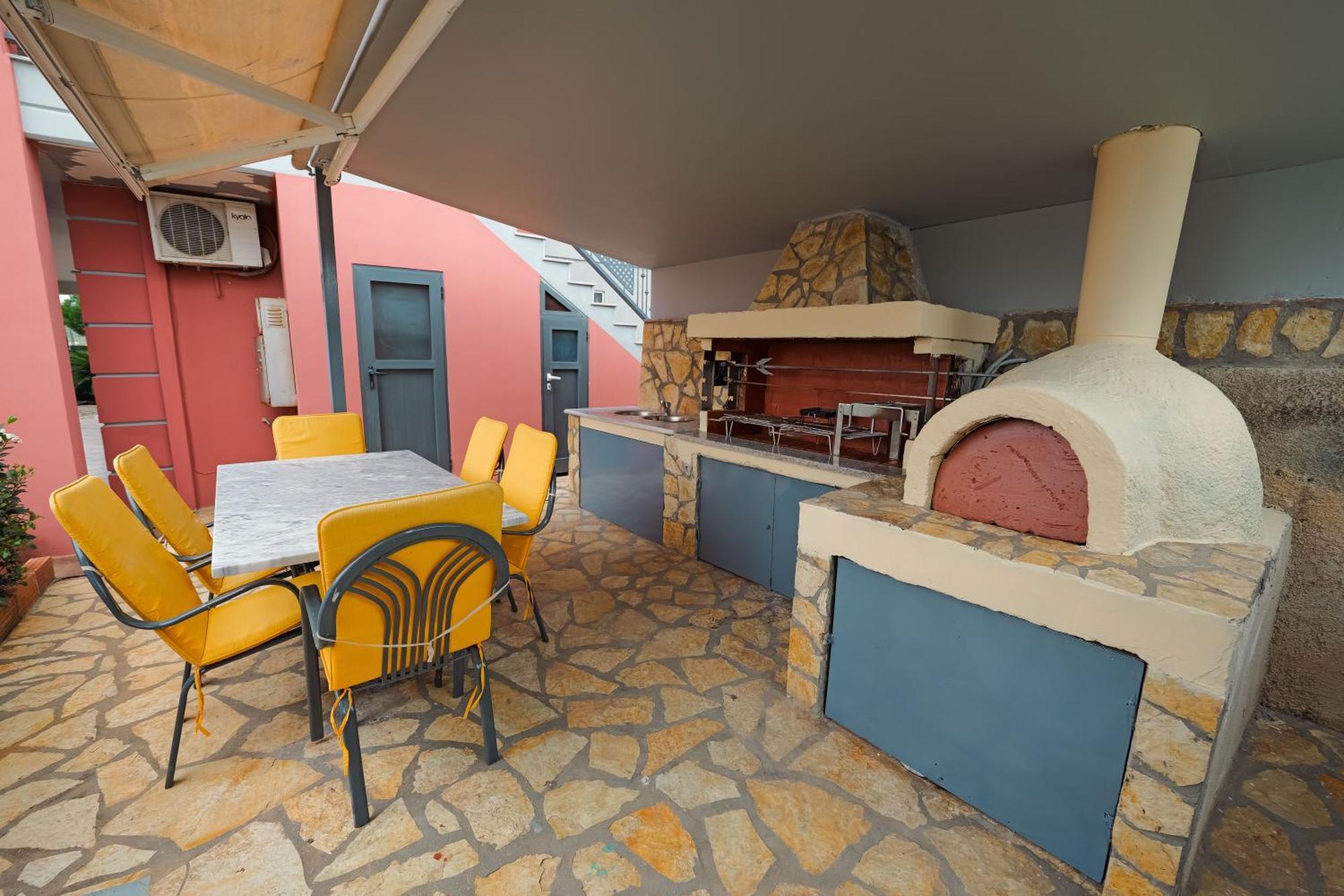 Villa Vrion Sarandë エクステリア 写真
